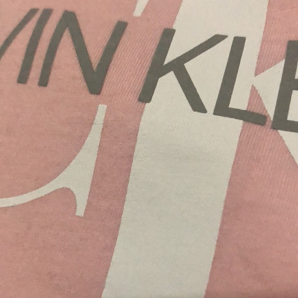 Mens Calvin Klein Short Sleeve-Sz xs-Cotton-Pink-White/Gray Logo - Picture 3 of 9